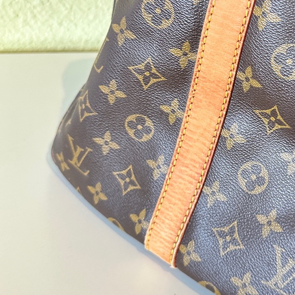 Authentic Louis Vuitton keepall Bandouliere Luggage Bag 55 - Picture 7 of 16